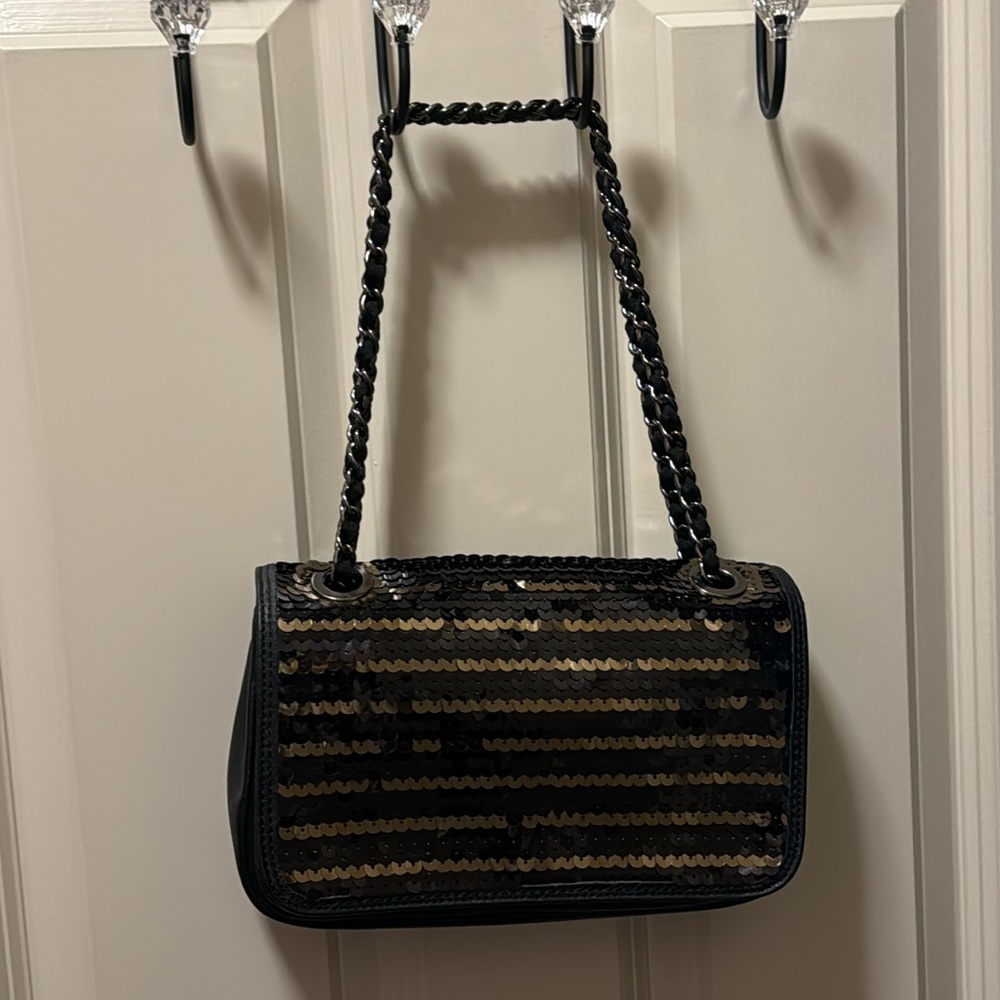 Nine West Women's Black and Gold Clutch OS EUC